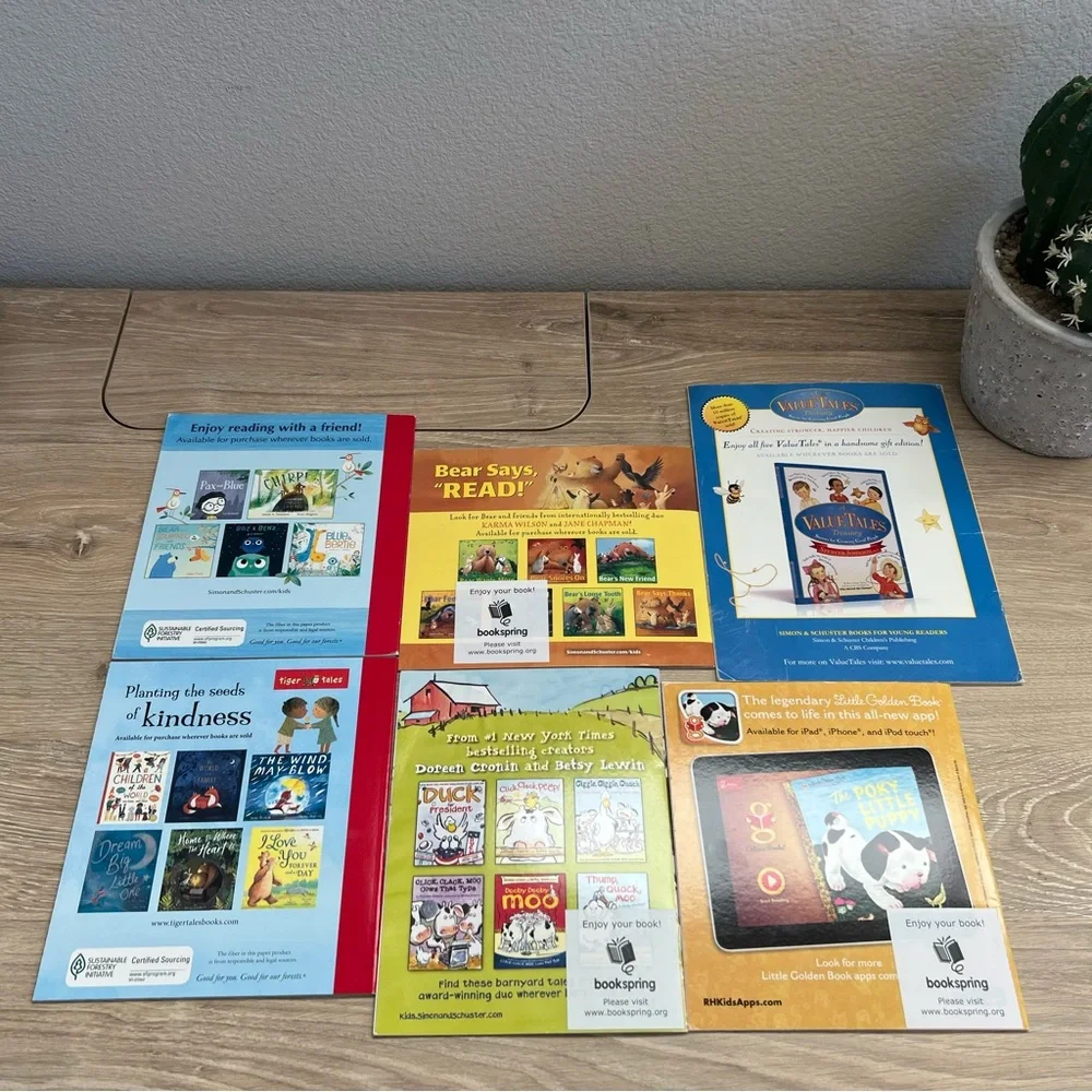 Kids Book Bundle 6 Chick-fil-A‎ Scholastic Simon & Schuster Little Golden Book